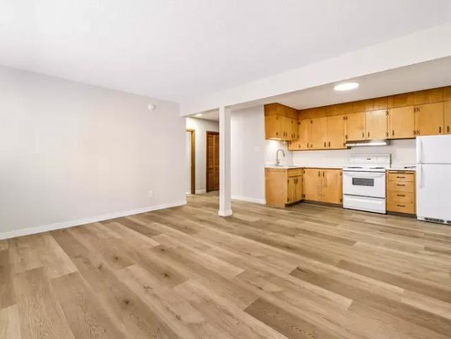 1 Bedroom Apartment Regina SK 103486355