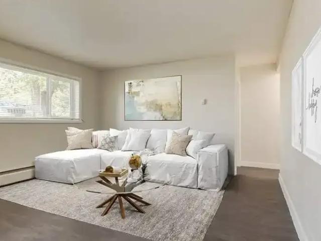 1 Bedroom Apartment Red Deer AB 101338093