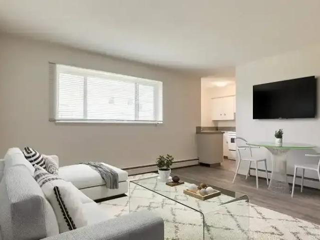 1 Bedroom Apartment Red Deer AB 103010787