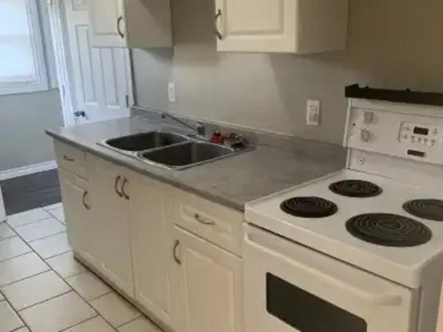 1 Bedroom Apartment St. Catharines ON LS103011787