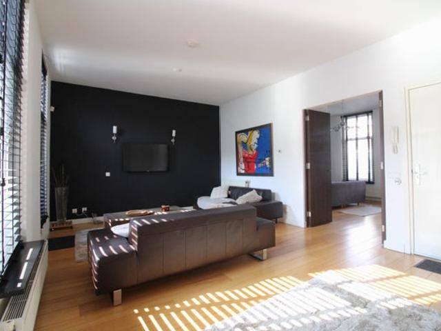 1 bedroom Apartment Surface Area: 93m2 Furnished Available from: 2026 09 01