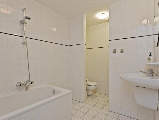 1 bedroom Apartment Surface Area: 90m2 Furnished