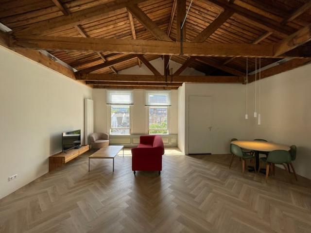 1 bedroom Apartment Surface Area: 90m2 Furnished Available from: 2026 06 01