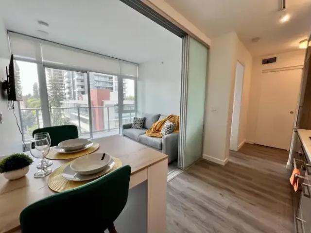 1 Bedroom Apartment Surrey BC LS100709388