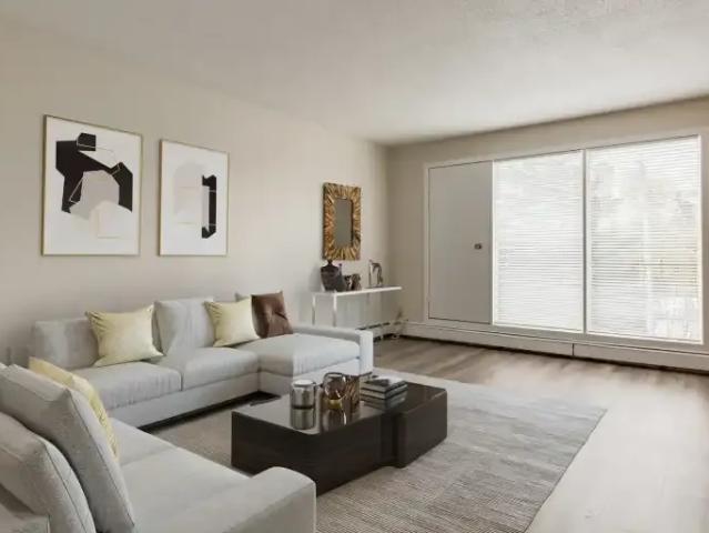 1 Bedroom Apartment Swift Current SK 103877995