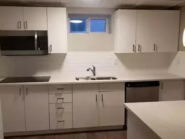 1 Bedroom Apartment Sherwood Park AB LS101041715