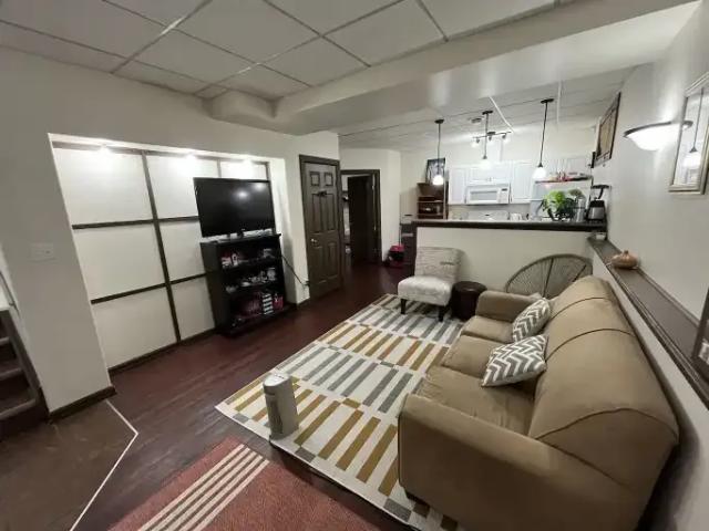 1 Bedroom Apartment Sherwood Park AB LS102658210