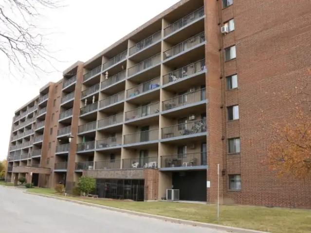 1 Bedroom Apartment Tecumseh ON 102950888