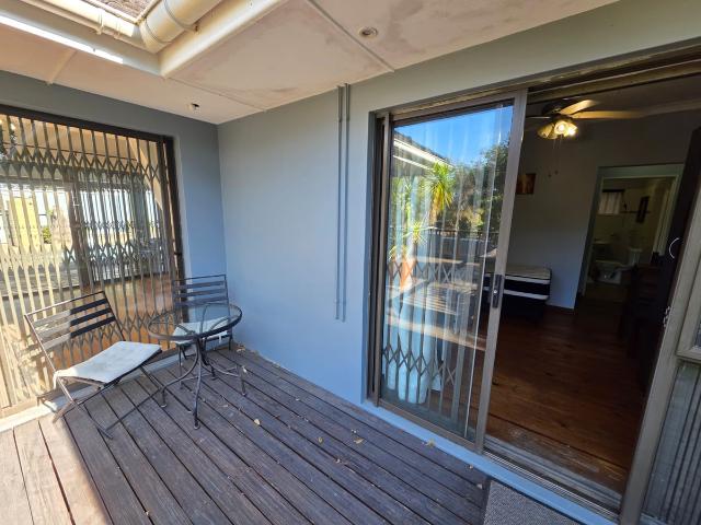 1 Bedroom Apartment To Let in Beacon Bay
