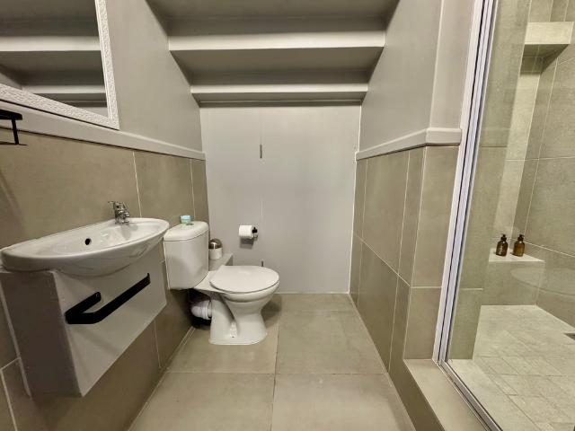 1 Bedroom Apartment To Let in Burgundy Estate