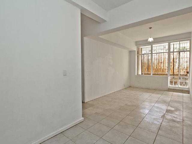 1 Bedroom Apartment To Let in Cyrildene