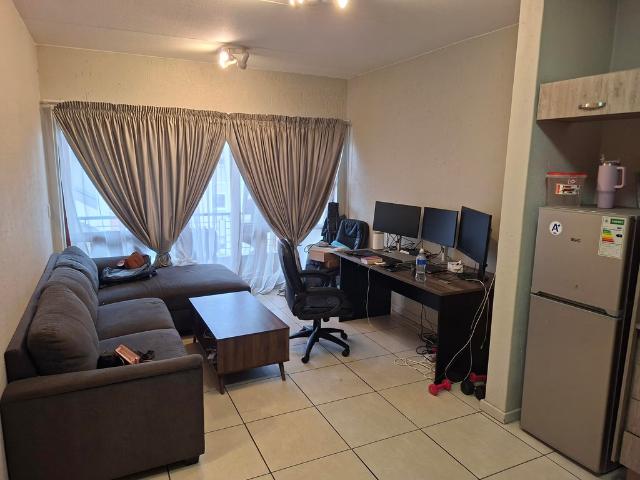 1 Bedroom Apartment To Let in Douglasdale