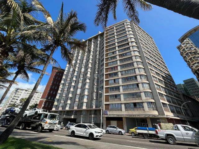 1 Bedroom Apartment To Let in Esplanade