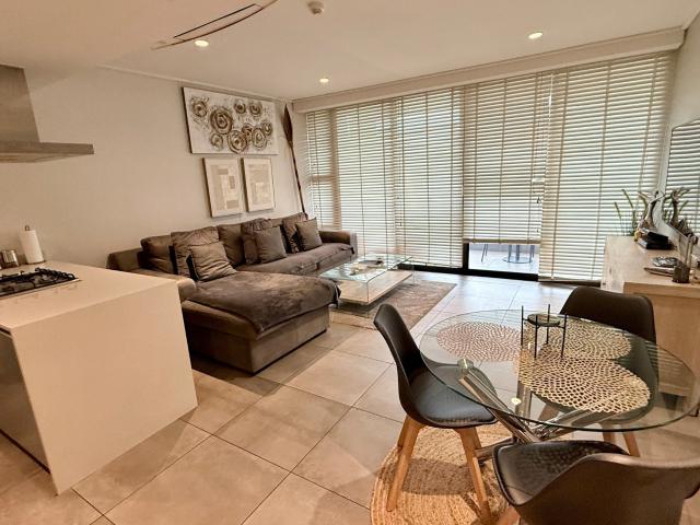 1 Bedroom Apartment To Let in Green Point