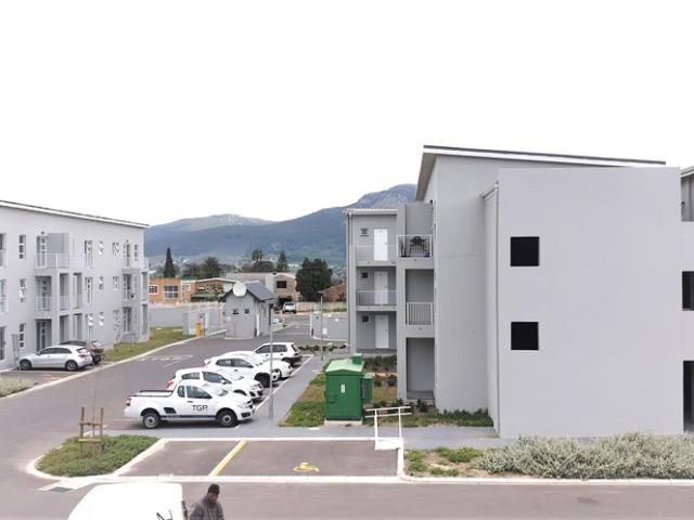 1 Bedroom Apartment To Let in Klein Parys | Cape Coastal Homes
