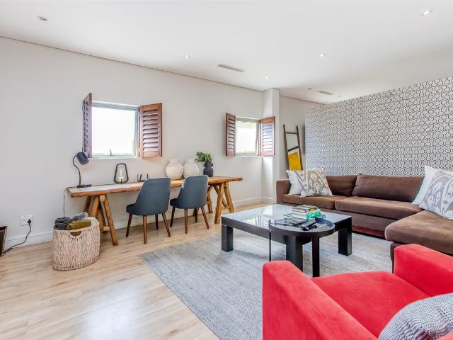 1 Bedroom Apartment To Let in Oaklands