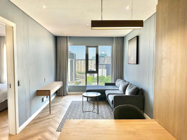 1 Bedroom Apartment To Let in Sandton Central | LIONLEAD Real Estate