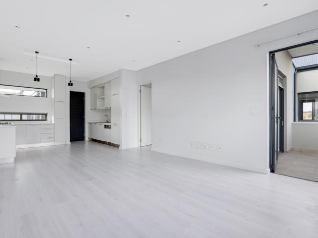 1 Bedroom Apartment To Let in Steyn City