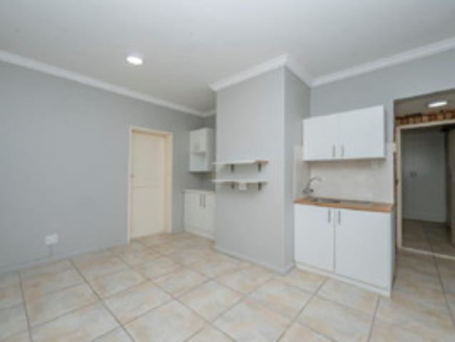1 Bedroom Apartment to Rent in Everglen