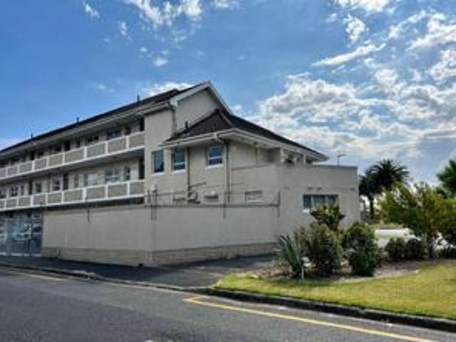 1 Bedroom apartment to rent in Kenilworth for rent
