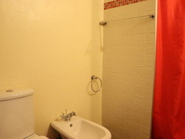 1 bedroom apartment to rent in Muthaiga North Kenya 3KE1661