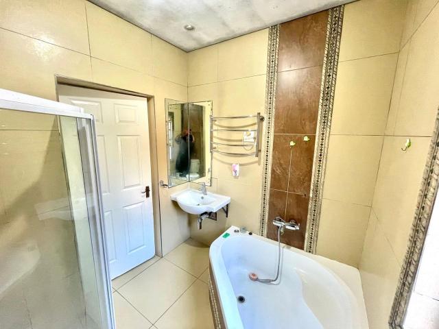1 Bedroom apartment to rent in Musgrave, Durban