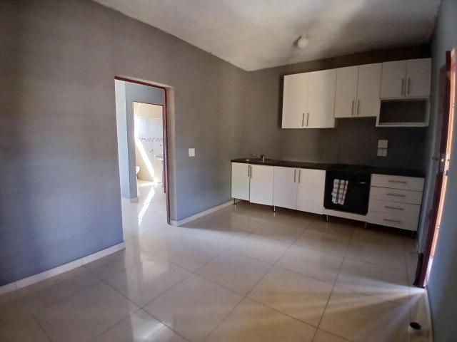 1 Bedroom apartment to rent in Southernwood, Mthatha
