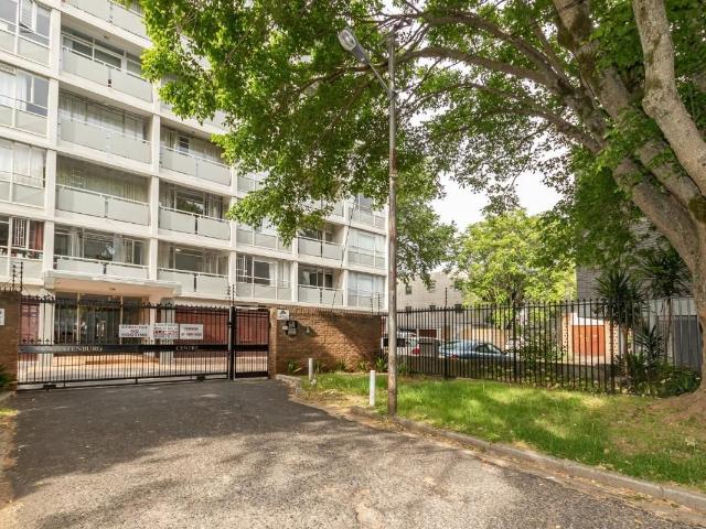 1 Bedroom apartment to rent in Rondebosch, Cape Town