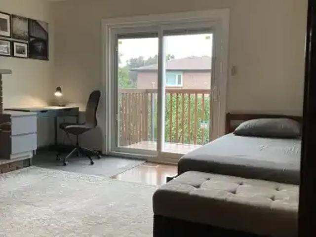 1 Bedroom Apartment Toronto ON 104563543
