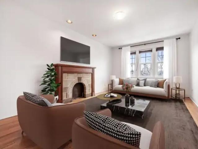 1 Bedroom Apartment Toronto ON 101948223