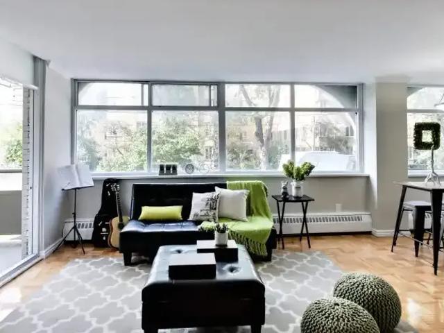 1 Bedroom Apartment Toronto ON 102051760