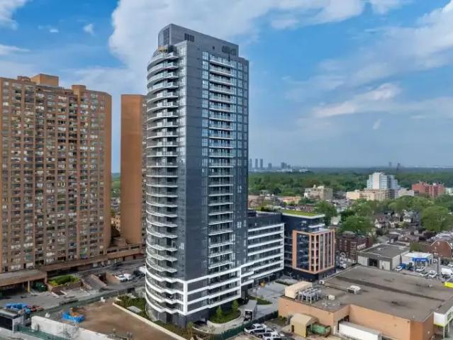 1 Bedroom Apartment Toronto ON 102700608
