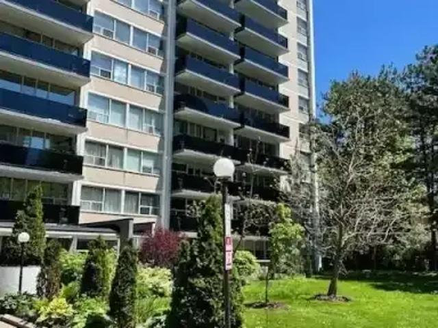 1 Bedroom Apartment Toronto ON 102882645