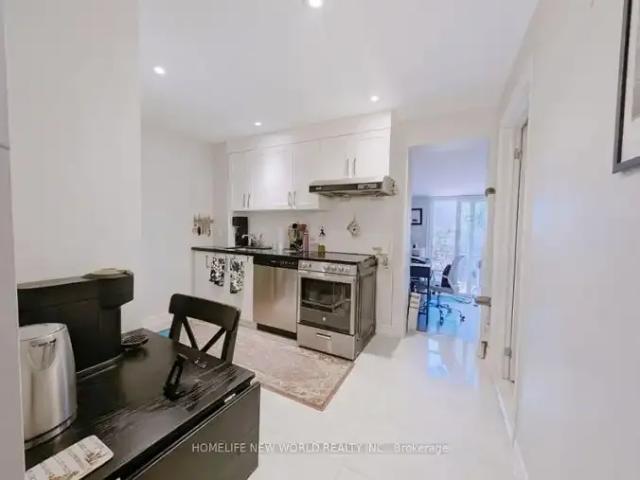 1 Bedroom Apartment Toronto ON 103594379