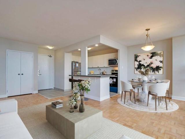 1 Bedroom Apartment Toronto ON 97741971