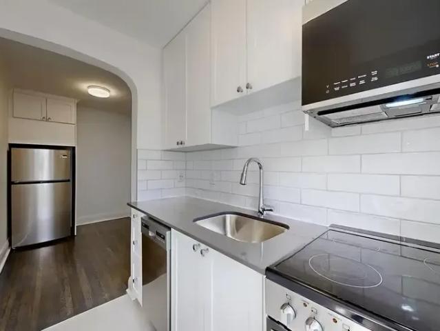 1 Bedroom Apartment Toronto ON 97006211