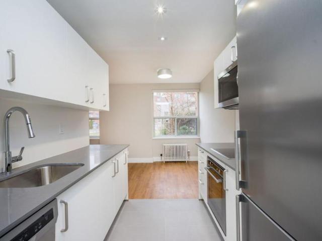 1 Bedroom Apartment Toronto ON 98313308
