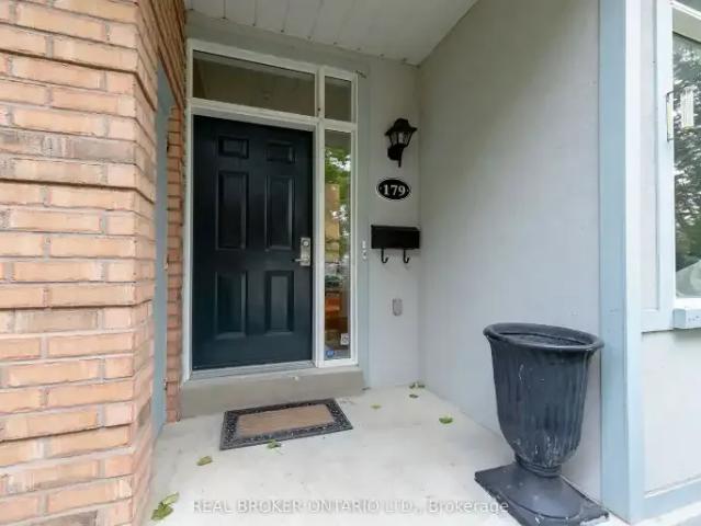 1 Bedroom Apartment Toronto ON LS102052428