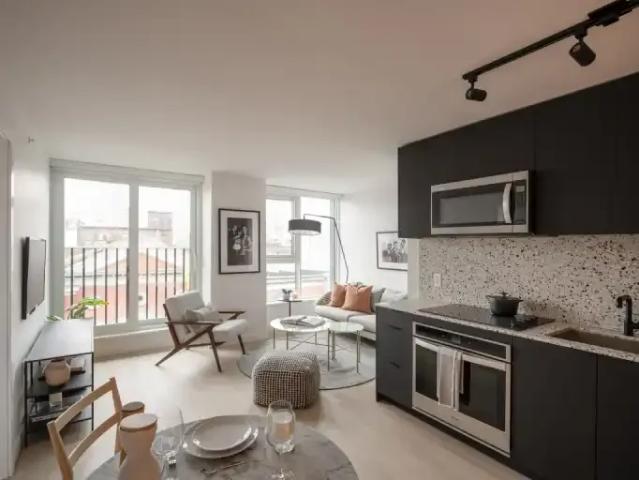 1 Bedroom Apartment Vancouver BC 96586919