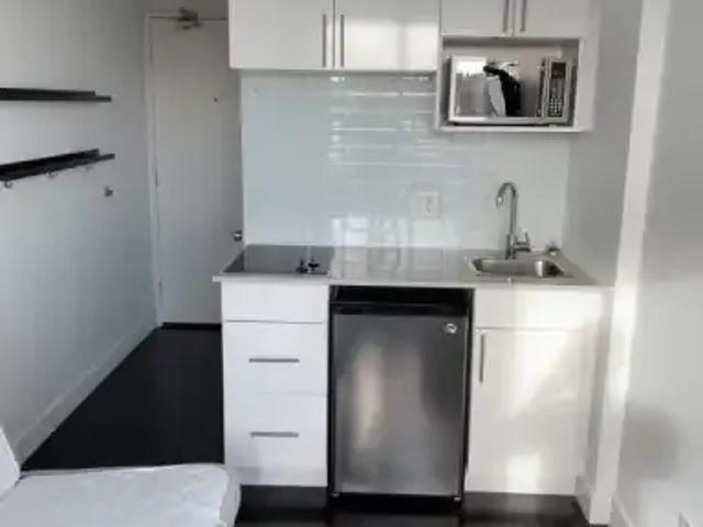1 Bedroom Apartment Vancouver BC 99282771