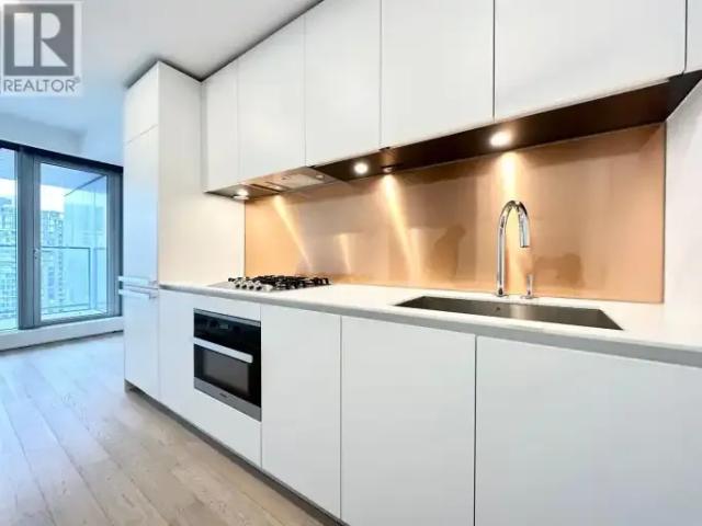 1 Bedroom Apartment Vancouver BC 102578916