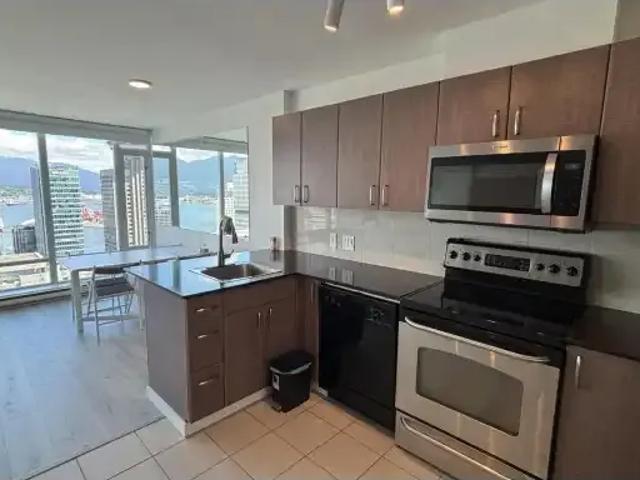 1 Bedroom Apartment Vancouver BC 102578920