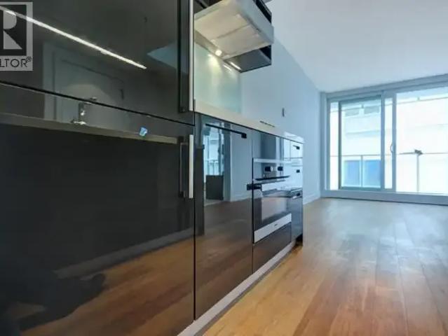 1 Bedroom Apartment Vancouver BC 102794980