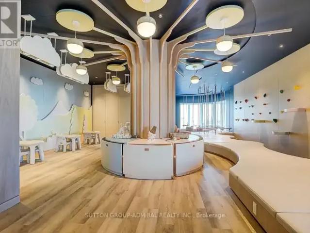 1 Bedroom Apartment Vaughan ON 102952239