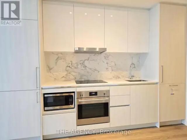 1 Bedroom Apartment Vaughan ON LS100527483