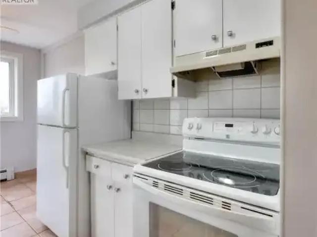 1 Bedroom Apartment Waterloo ON LS102578960