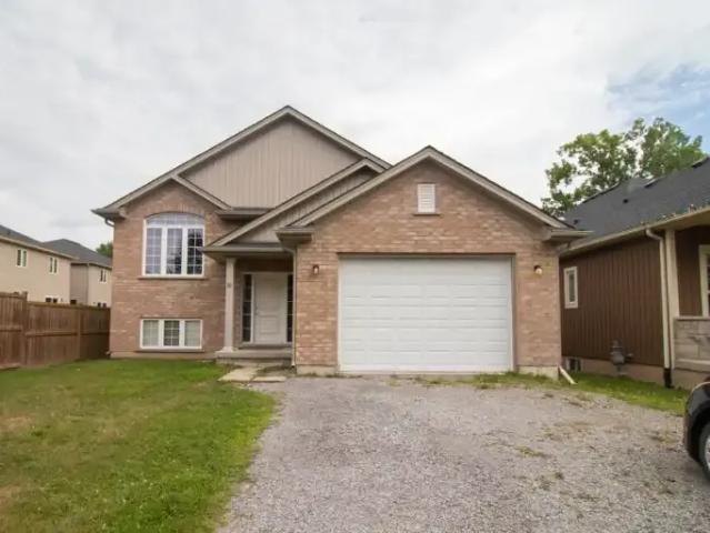 1 Bedroom Apartment Welland ON 102846375