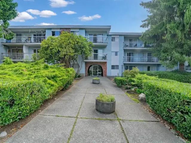 1 Bedroom Apartment White Rock BC 100707814