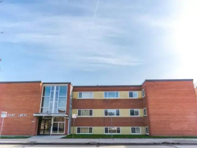 1 Bedroom Apartment Winnipeg MB 102338780