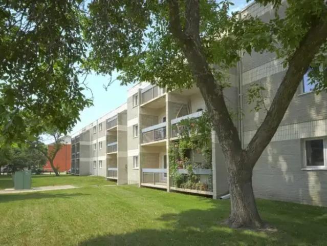 1 Bedroom Apartment Winnipeg MB 104990797